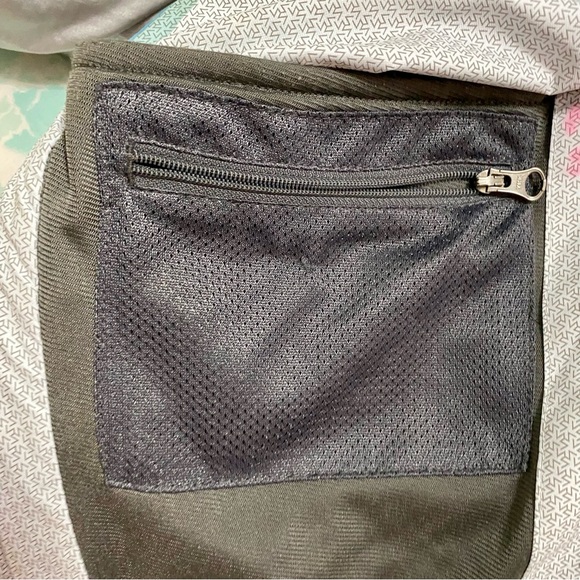 Solaris Rain Jacket - Picture 3 of 4